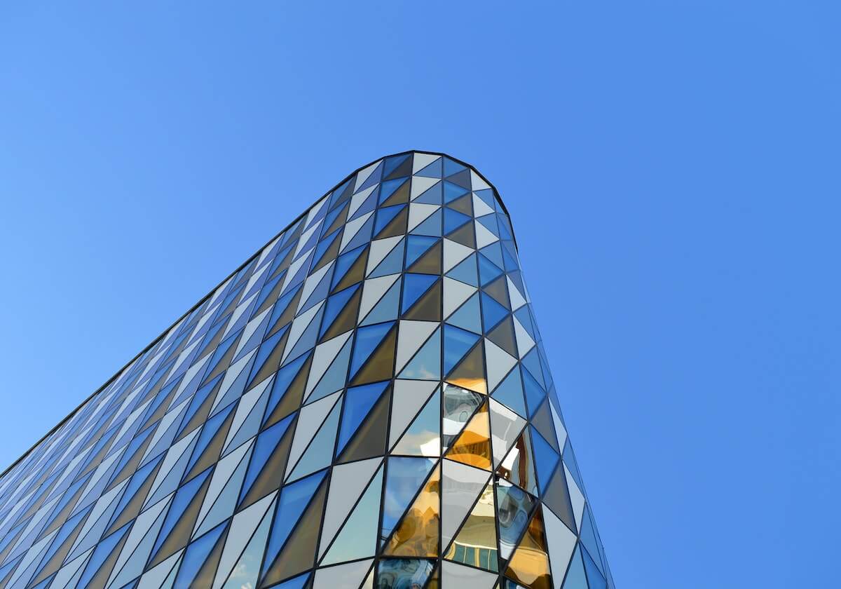 开云官网-为何近年网上骂詹姆斯人变多了？杨毅：40岁的老詹没啥可挑剔的