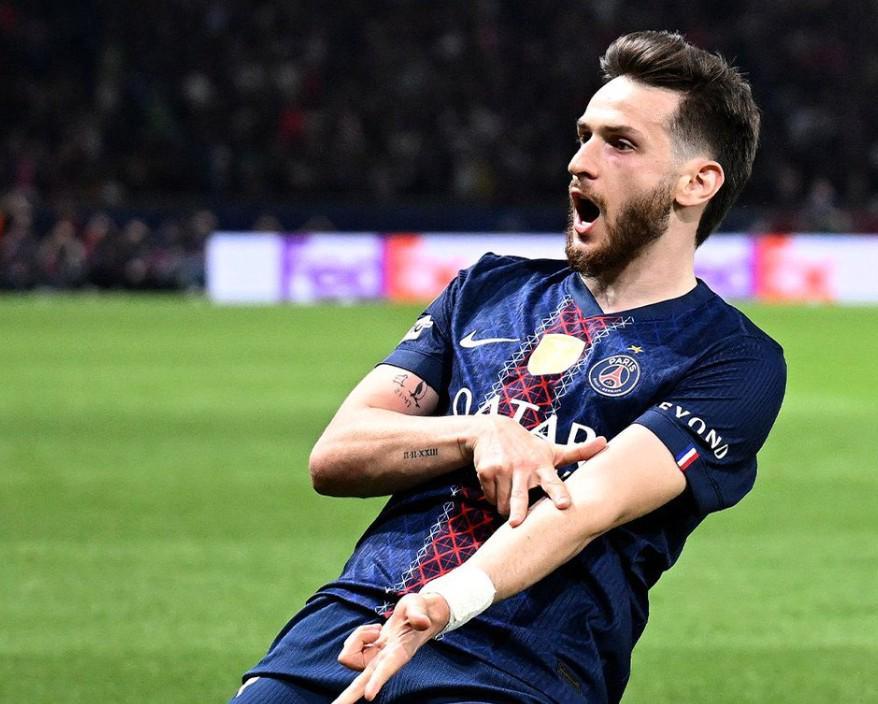 开云体育-克瓦拉茨赫利亚欧冠淘汰赛为巴黎打进8球,队史仅次于姆巴佩